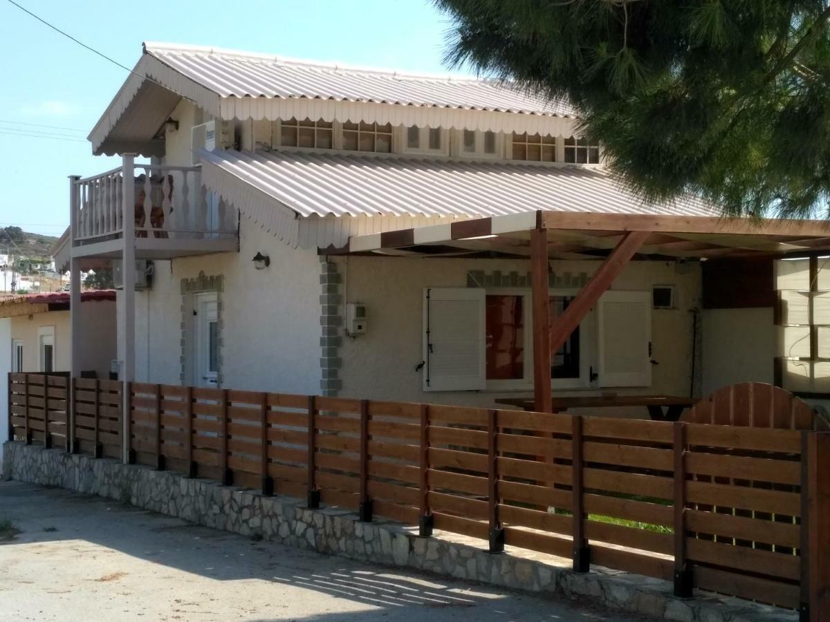 Sofia-Irini Villa Kalamaki  Luaran gambar